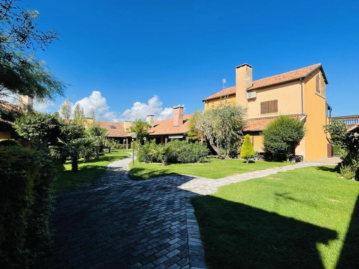 Borgo Del Nibbio Apartment Porto Levante Екстериор снимка