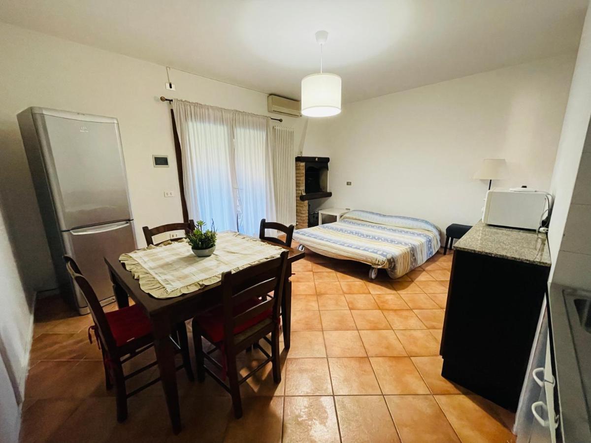 Borgo Del Nibbio Apartment Porto Levante Екстериор снимка